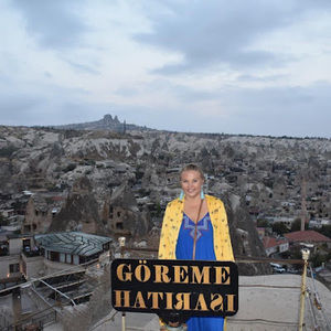 Meet your Posher, Tara